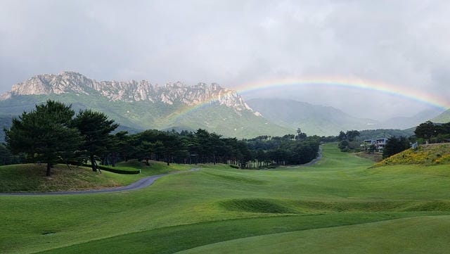 栃木の山々とゴルフ会員権の魅力